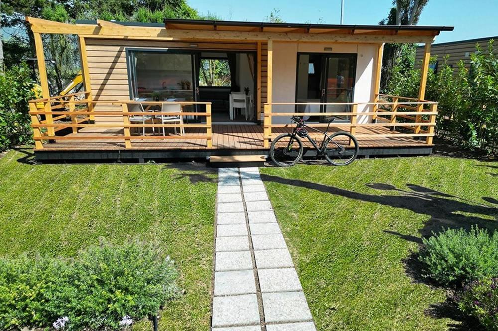 Le Dune Villaggio Лидо-ди-Фонди Экстерьер фото